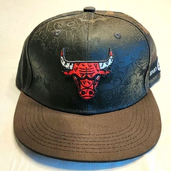 Chicago Bulls Hat - Picture 1 of 11